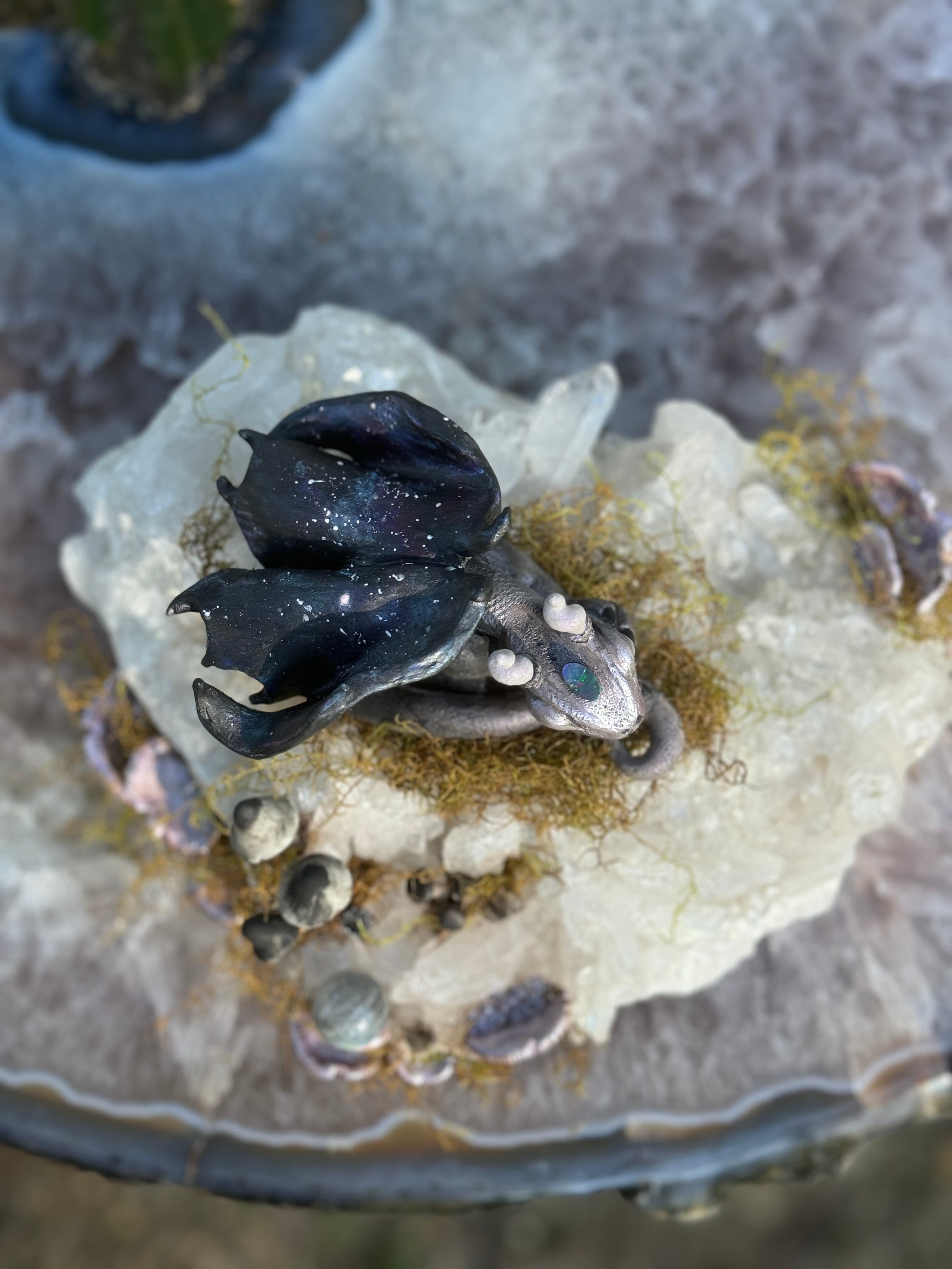 Astraeus Baby Galaxy Dragon & Crystal & Moss Bed