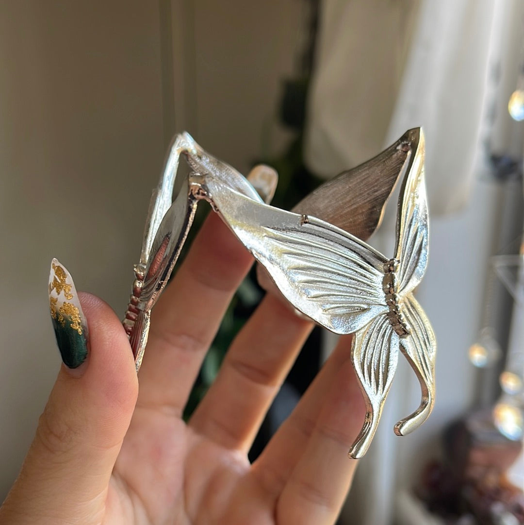 Silver Butterfly Metal Sphere Holder