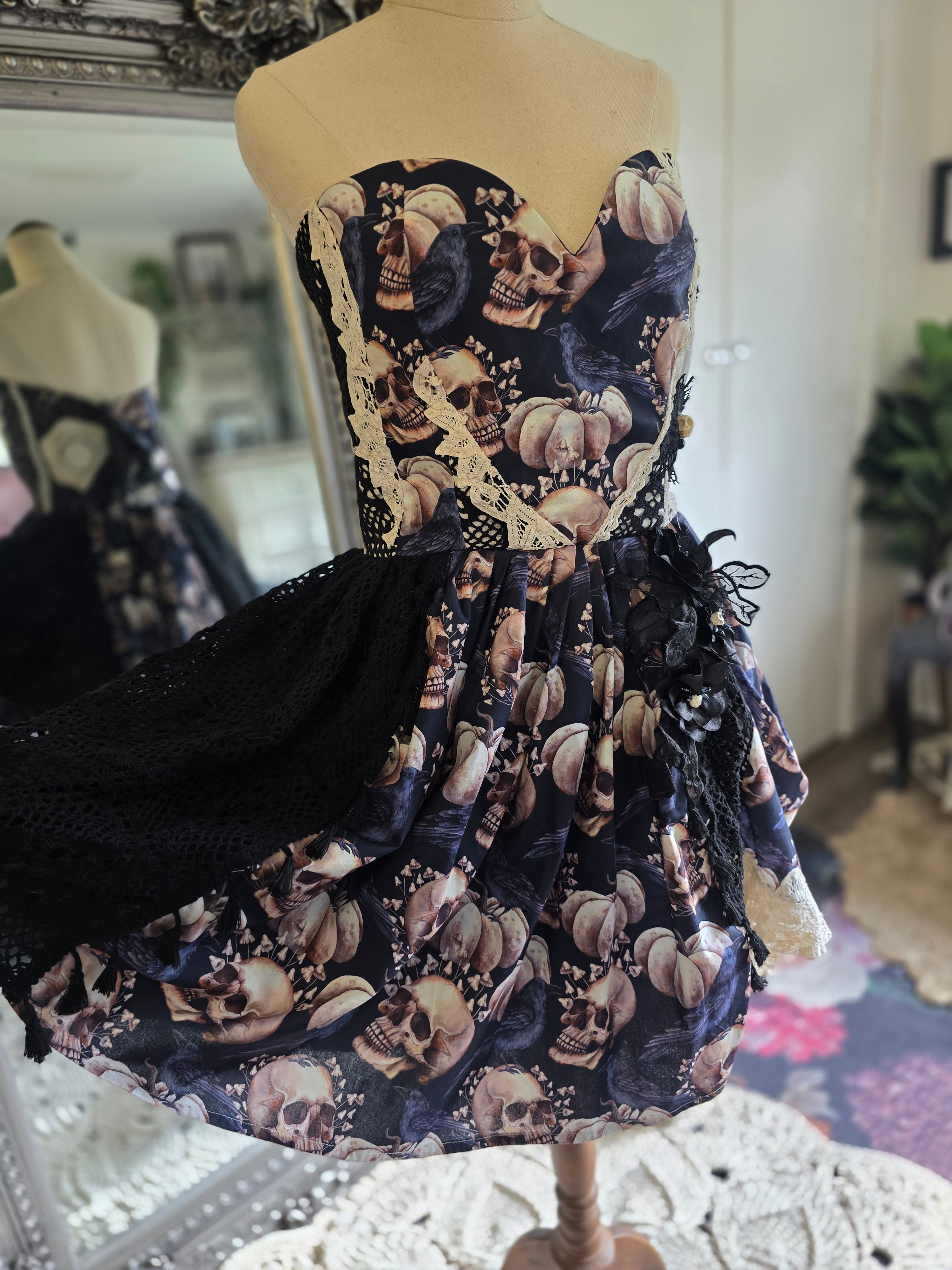 The Raven's Requiem – One of a Kind Gothic Sweetheart Dress