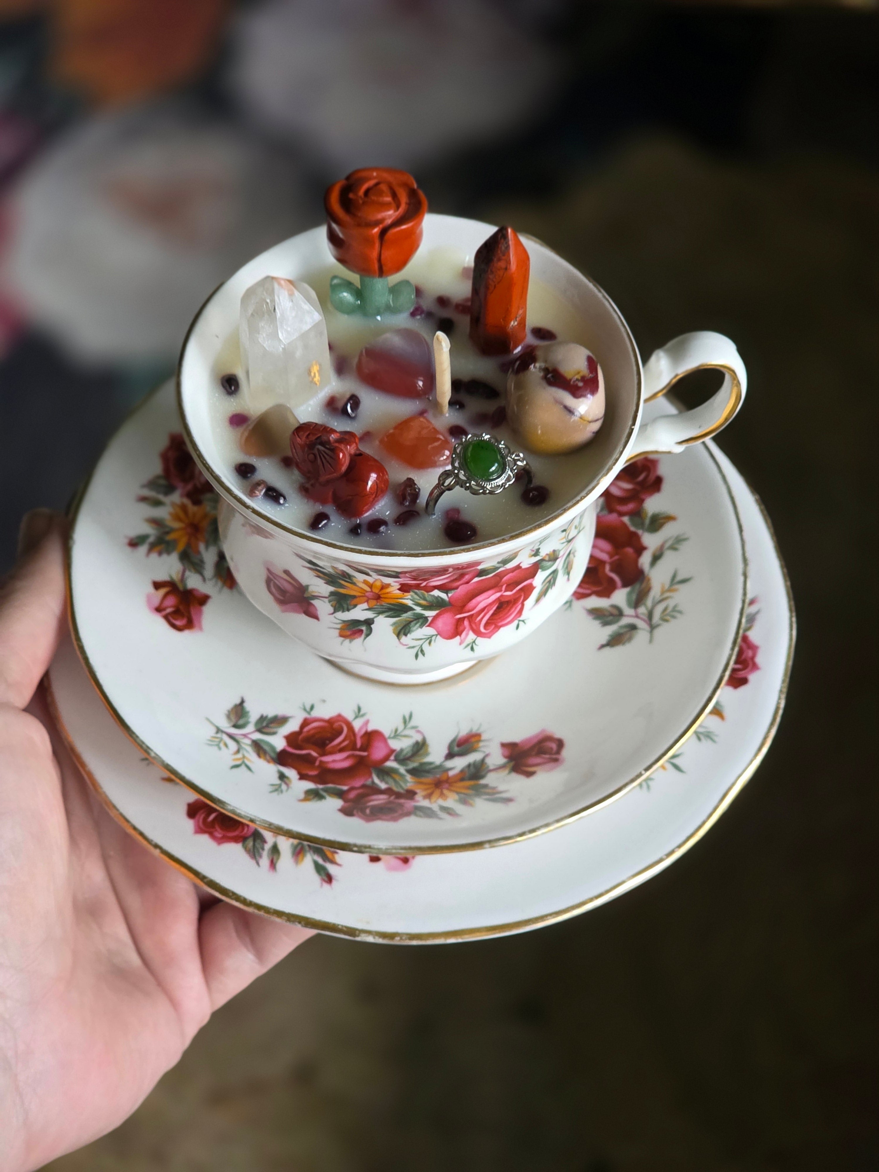 🌹 Enchanted Rose Treasure Teacup Candle