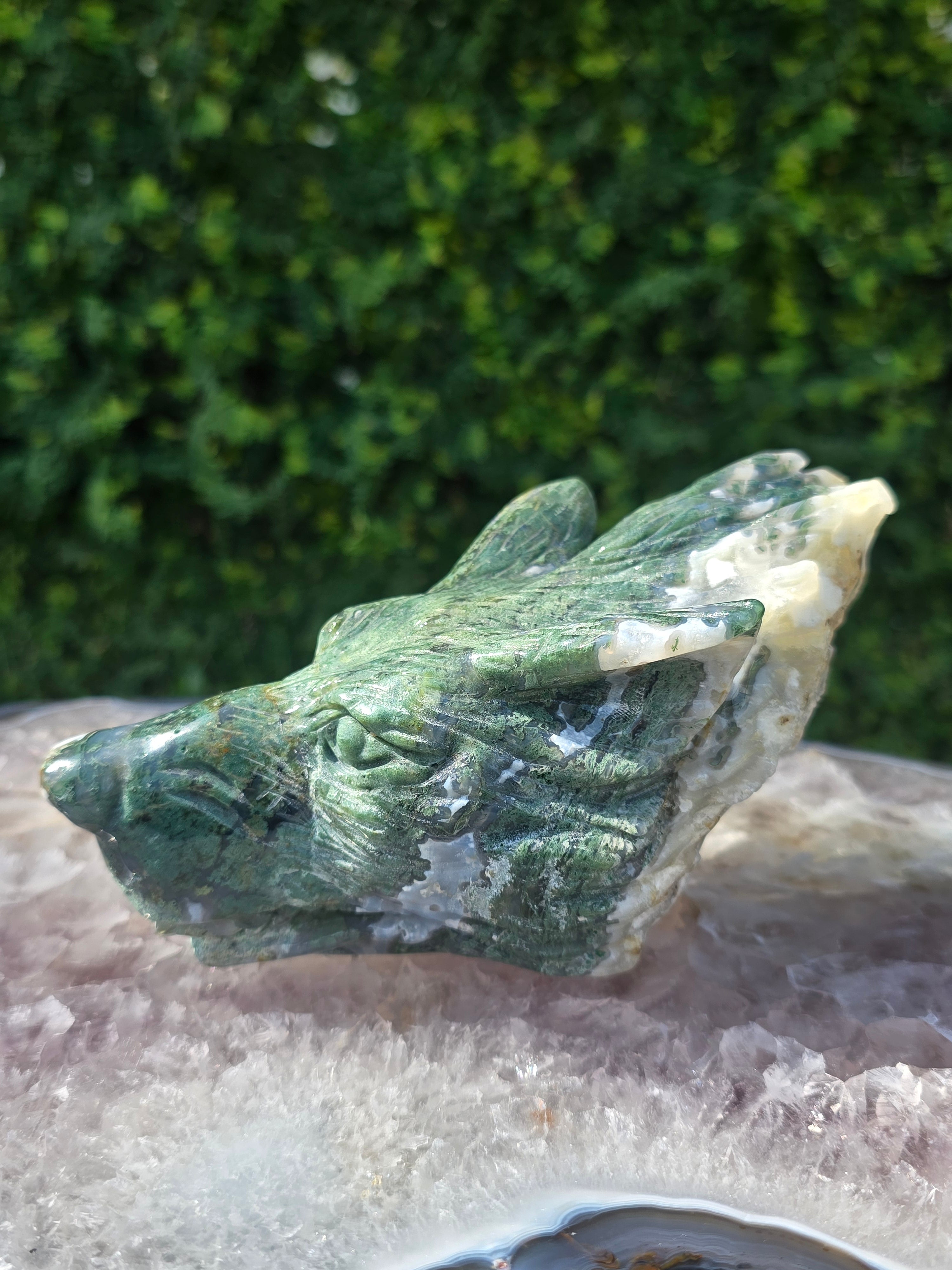 Moss Agate Wolf Head