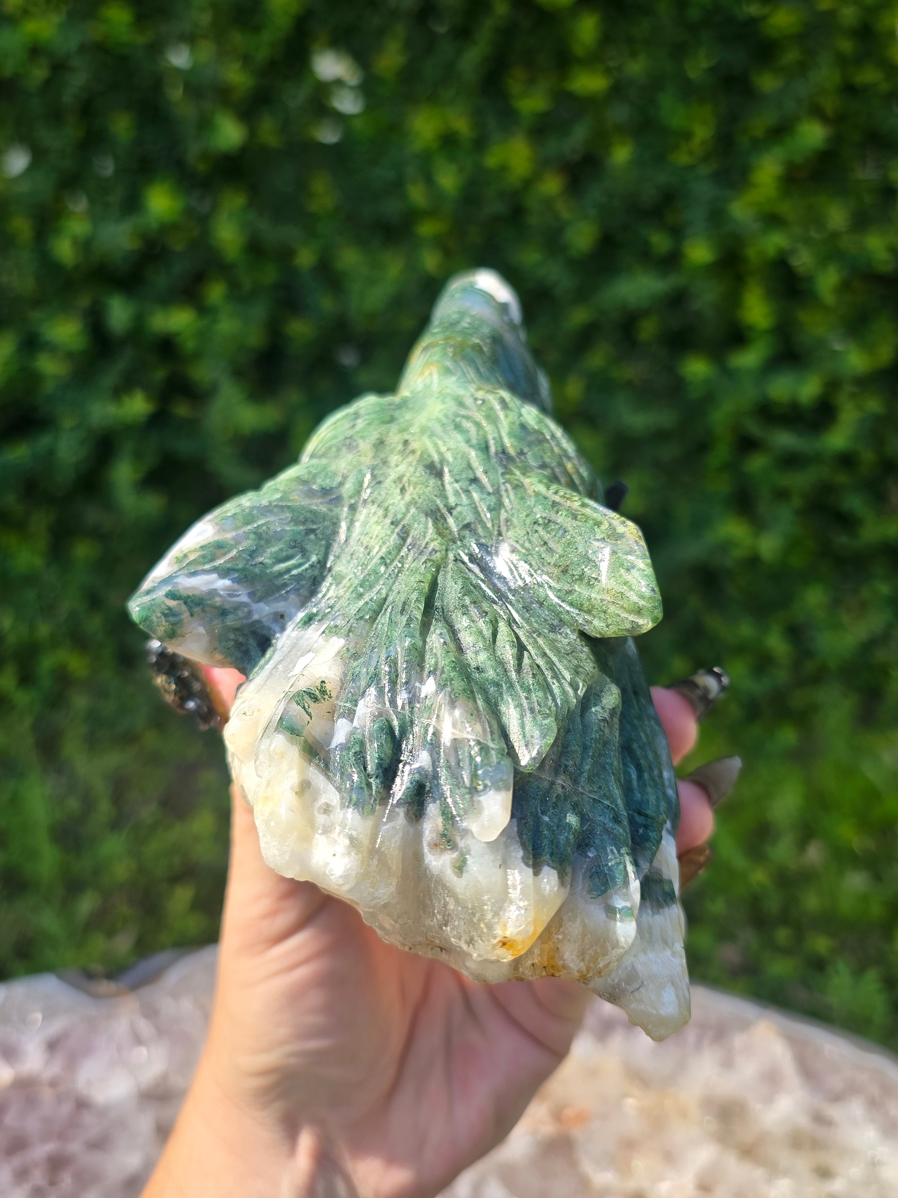 Moss Agate Wolf Head