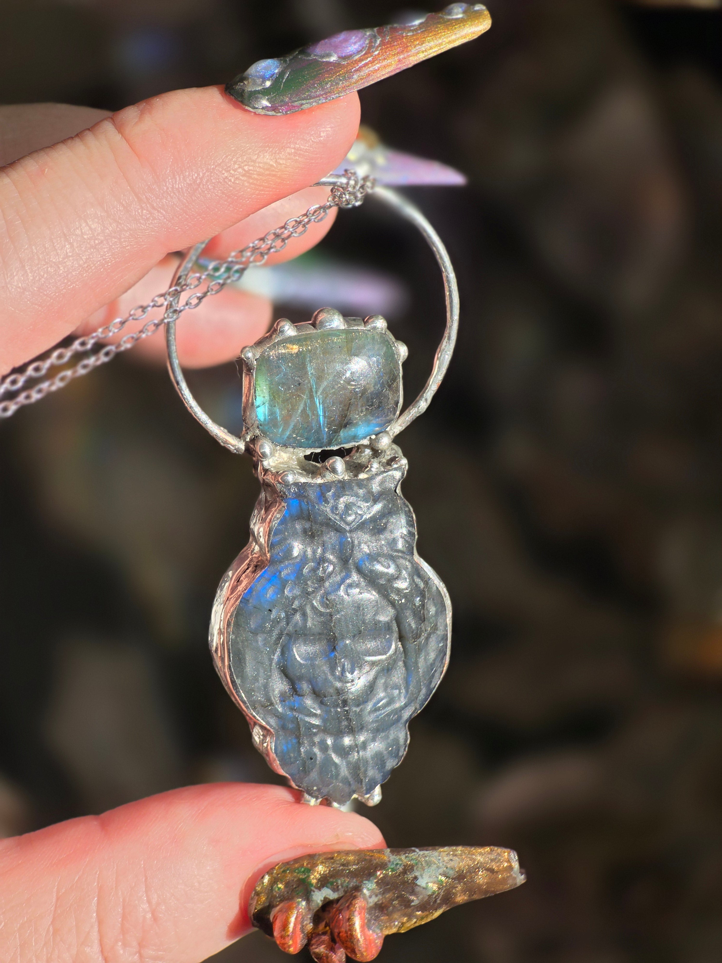 The Moonlit Familiar – Labradorite Owl Necklace