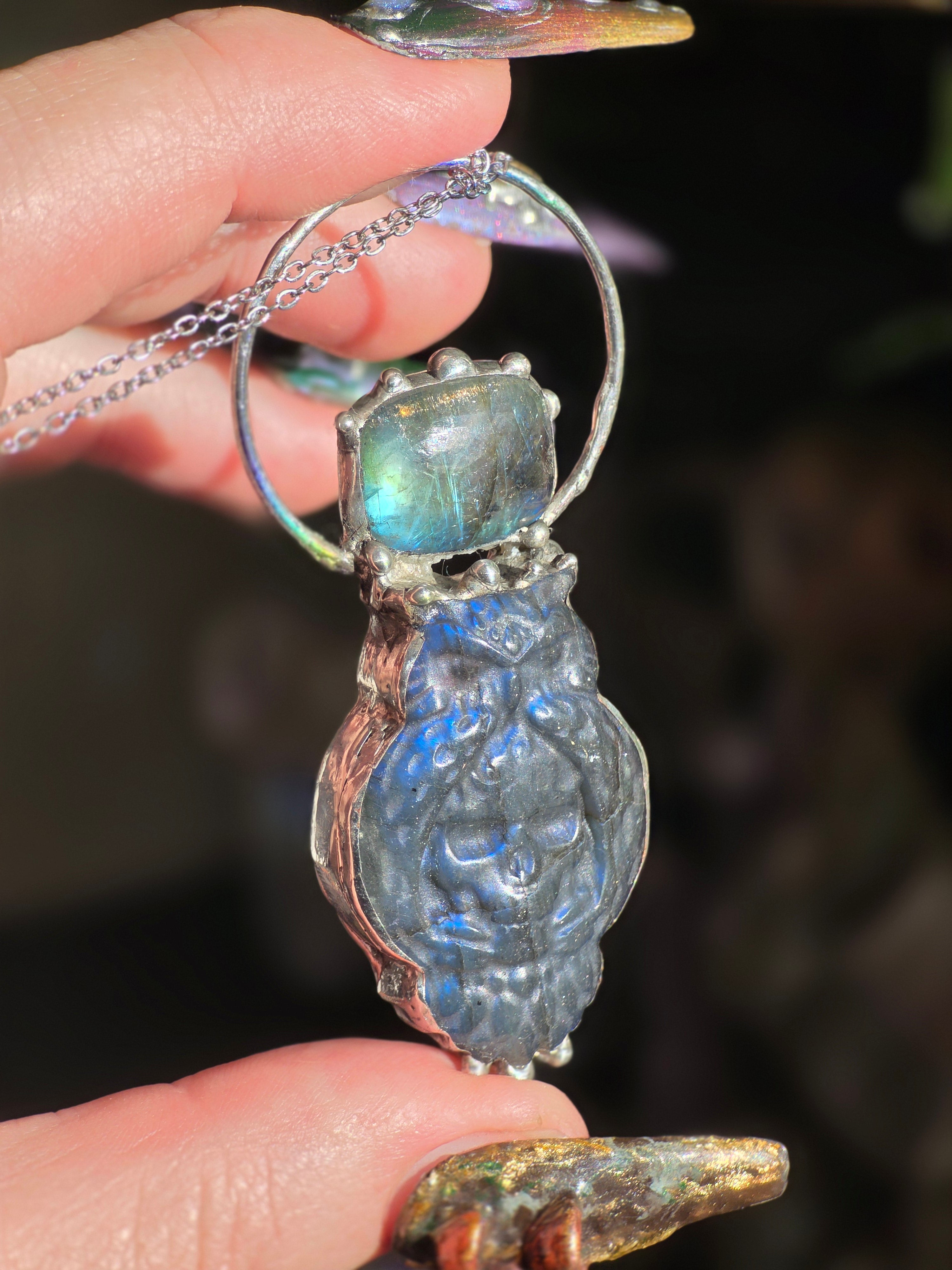 The Moonlit Familiar – Labradorite Owl Necklace