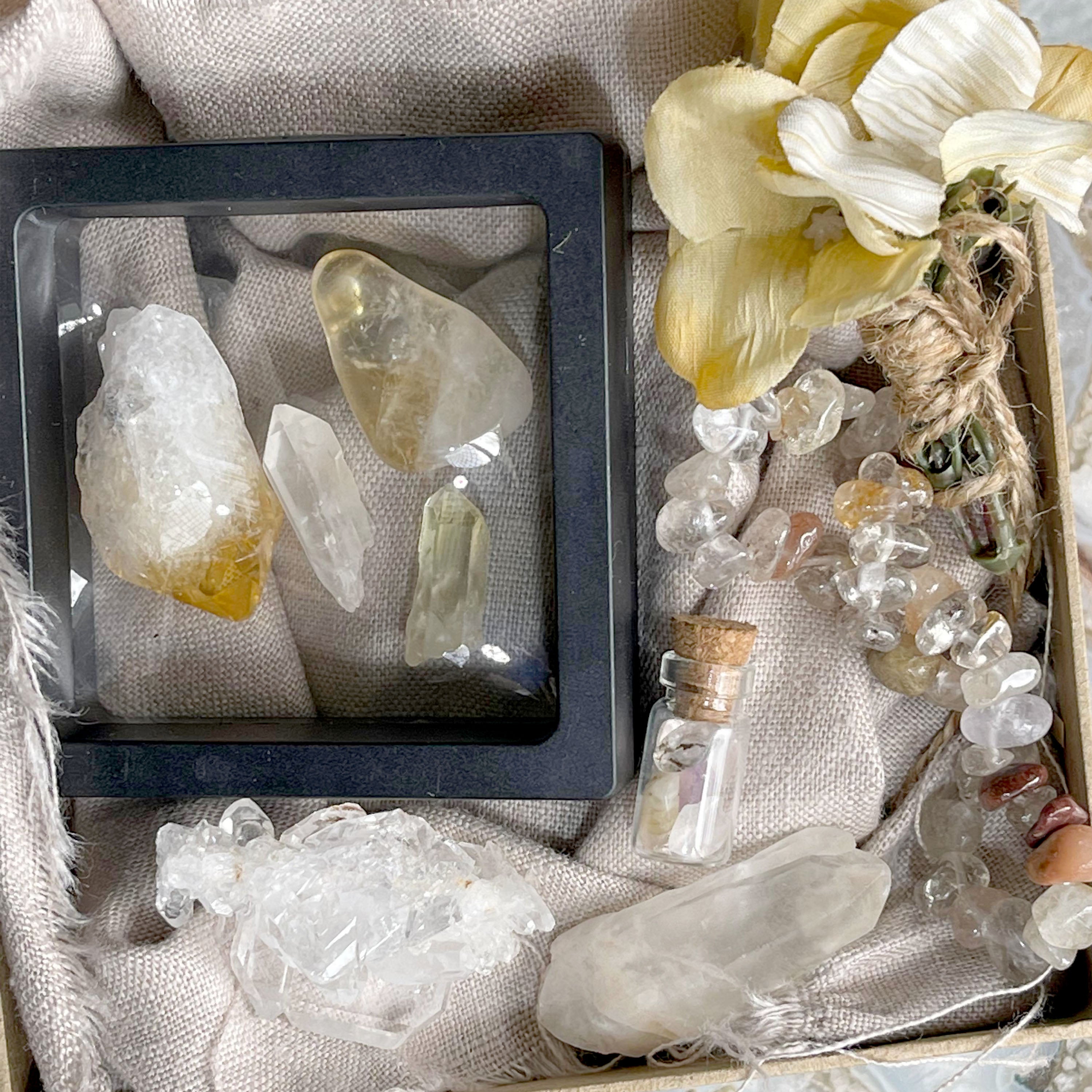 Small Crystal Mystery Box | Australia | Crystal Collection | Giftbox