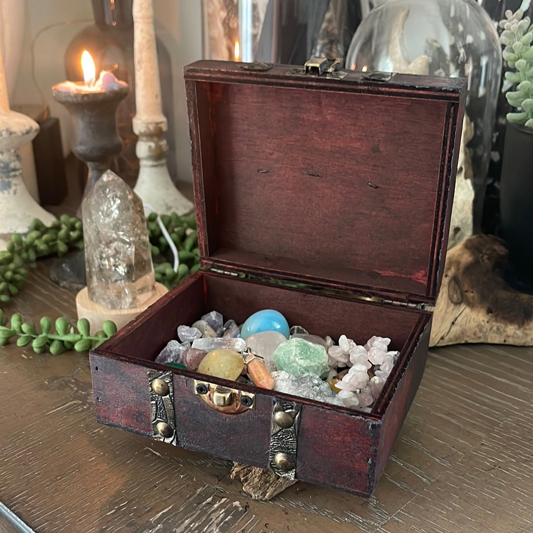 Treasure Chest Mystery Scoop | Australia | Crystal Collection | Giftbox