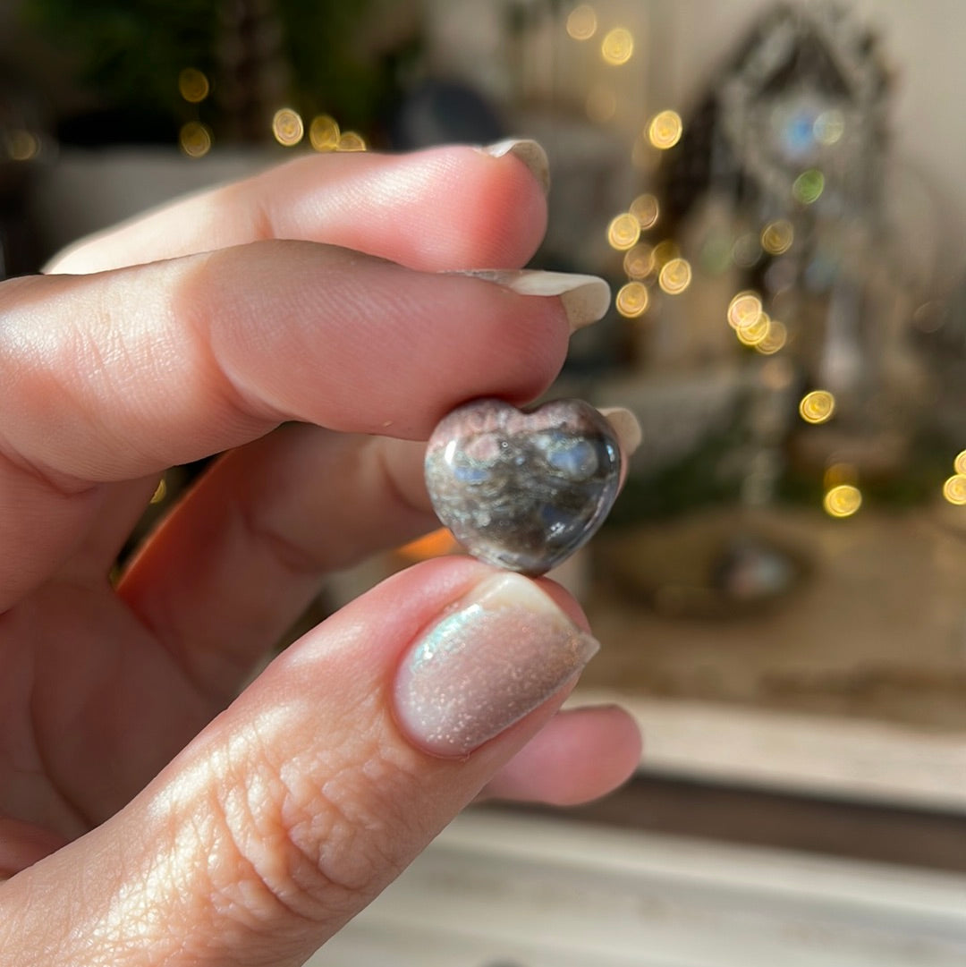 Mini Heart Carving | Multiple Stones